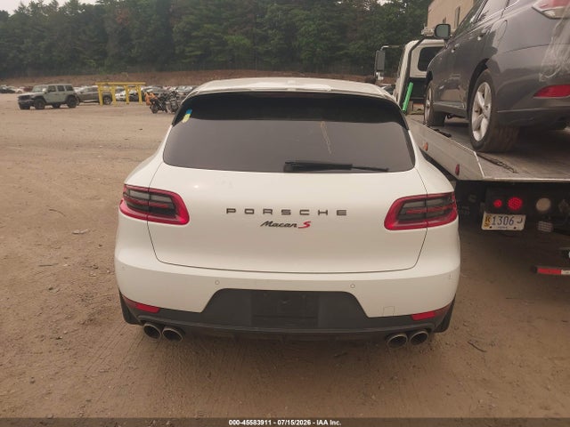 2016 Porsche Macan S მანქანა იყიდება აუქციონზე, vin: WP1AB2A52GLB58285, აუქციონის ნომერი: 45583911