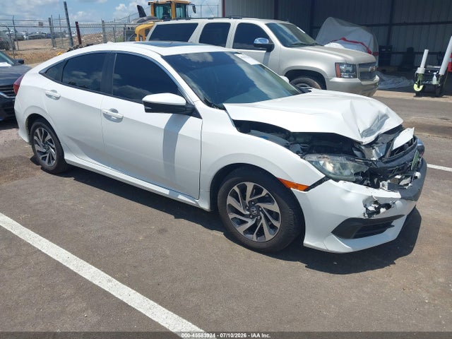 45583924 :رقم المزاد ، 19XFC2F71HE080980 vin ، 2017 Honda Civic Ex مزاد بيع