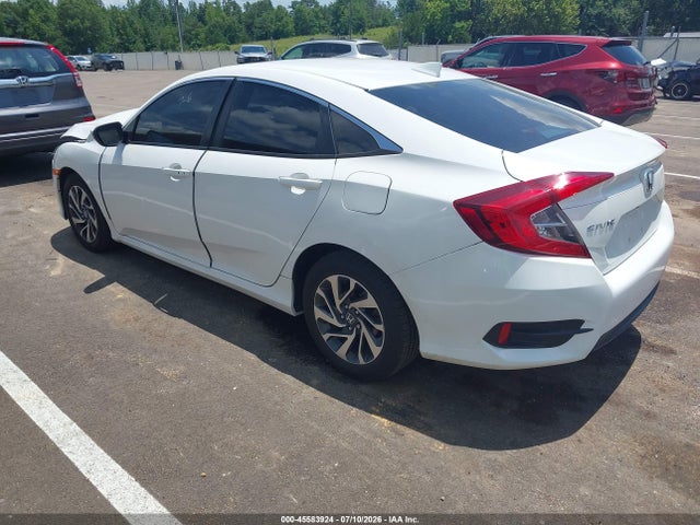 45583924 :رقم المزاد ، 19XFC2F71HE080980 vin ، 2017 Honda Civic Ex مزاد بيع