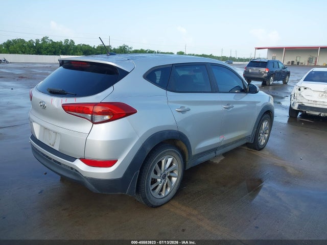 Hyundai TUCSON SE 2016 KM8J23A43GU062220 Image 4