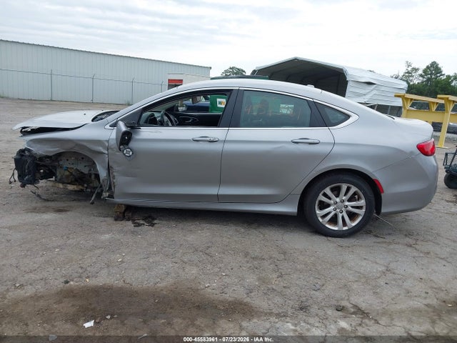 Chrysler 200 Limited 2015 1C3CCCABXFN603348 Image 15