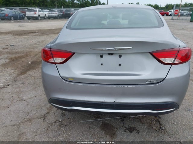 Chrysler 200 Limited 2015 1C3CCCABXFN603348 Image 17