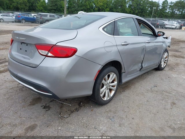 Chrysler 200 Limited 2015 1C3CCCABXFN603348 Image 4