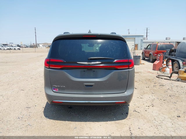 Chrysler Pacifica Touring L 2022 2C4RC1BG2NR168069 Image 16