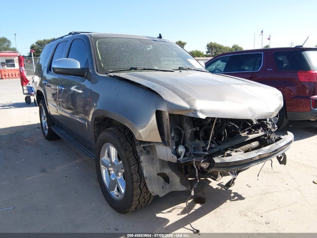 45583984 :رقم المزاد ، 1GNSKCE04BR247461 vin ، 2011 Chevrolet Tahoe Ltz مزاد بيع