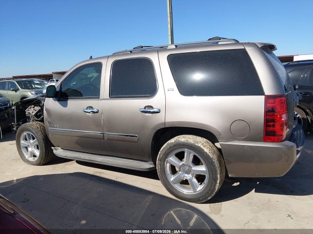 45583984 :رقم المزاد ، 1GNSKCE04BR247461 vin ، 2011 Chevrolet Tahoe Ltz مزاد بيع