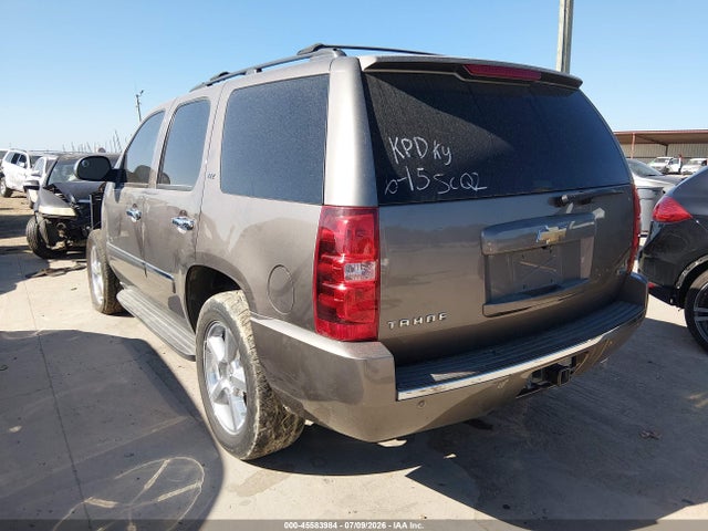45583984 :رقم المزاد ، 1GNSKCE04BR247461 vin ، 2011 Chevrolet Tahoe Ltz مزاد بيع
