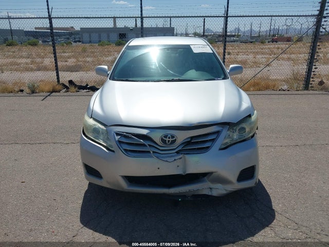 2010 Toyota Camry Le მანქანა იყიდება აუქციონზე, vin: 4T4BF3EK5AR071712, აუქციონის ნომერი: 45584005