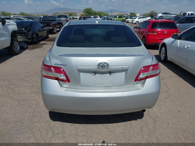 2010 Toyota Camry Le მანქანა იყიდება აუქციონზე, vin: 4T4BF3EK5AR071712, აუქციონის ნომერი: 45584005