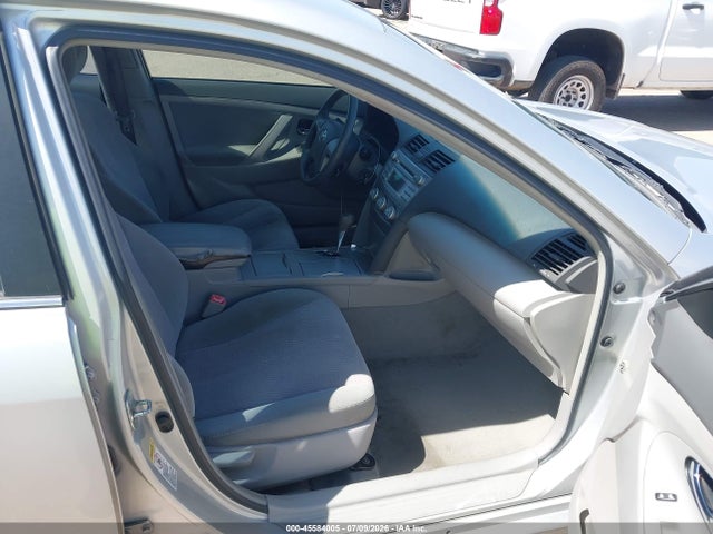 2010 Toyota Camry Le მანქანა იყიდება აუქციონზე, vin: 4T4BF3EK5AR071712, აუქციონის ნომერი: 45584005