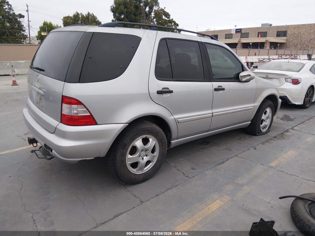 45584060 :رقم المزاد ، 4JGAB54E22A304313 vin ، 2002 Mercedes-benz Ml 320 مزاد بيع