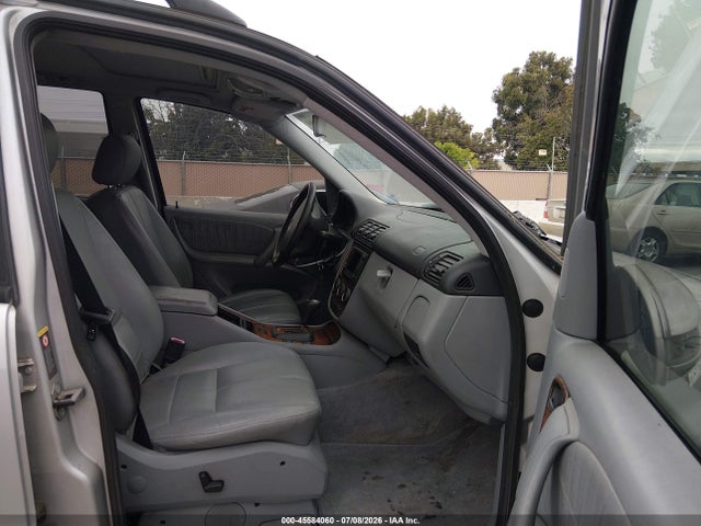 45584060 :رقم المزاد ، 4JGAB54E22A304313 vin ، 2002 Mercedes-benz Ml 320 مزاد بيع