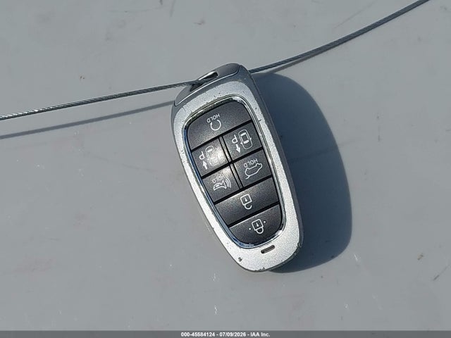 2021 Hyundai Santa Fe Limited მანქანა იყიდება აუქციონზე, vin: 5NMS44AL2MH372667, აუქციონის ნომერი: 45584124