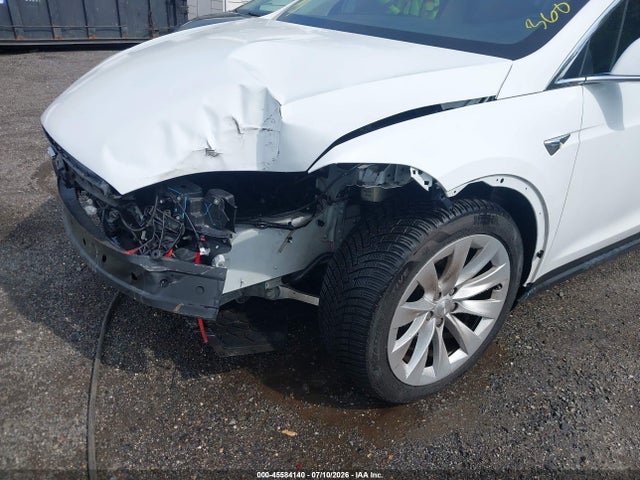 Продаж на аукціоні авто 2016 Tesla Model X 60d/70d/75d/90d, vin: 5YJXCDE23GF026224, номер лоту: 45584140