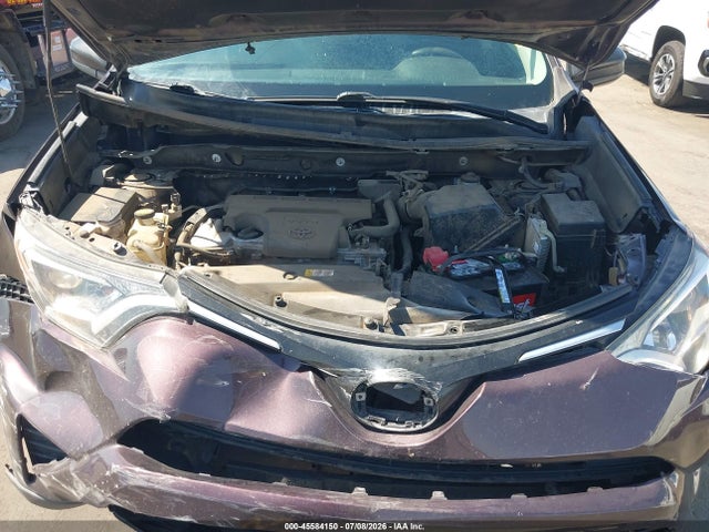 2T3ZFREV3JW515991 Toyota RAV4 LE