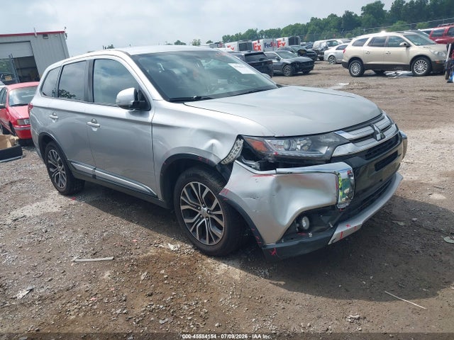 Продажа на аукционе авто 2018 Mitsubishi Outlander Se, vin: JA4AD3A37JJ000361, номер лота: 45584154