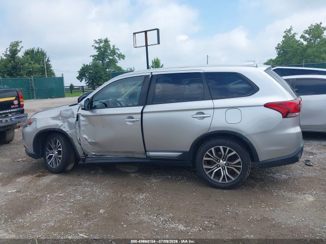 Продаж на аукціоні авто 2018 Mitsubishi Outlander Se, vin: JA4AD3A37JJ000361, номер лоту: 45584154