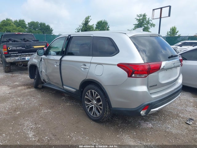 Продаж на аукціоні авто 2018 Mitsubishi Outlander Se, vin: JA4AD3A37JJ000361, номер лоту: 45584154