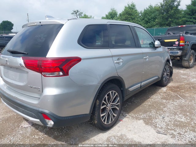 Продаж на аукціоні авто 2018 Mitsubishi Outlander Se, vin: JA4AD3A37JJ000361, номер лоту: 45584154