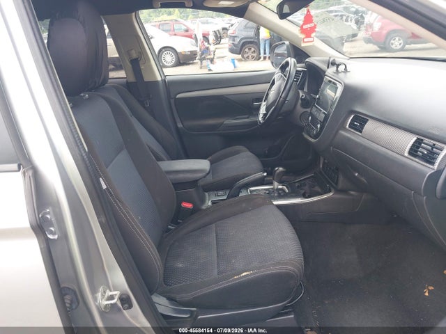 Продаж на аукціоні авто 2018 Mitsubishi Outlander Se, vin: JA4AD3A37JJ000361, номер лоту: 45584154