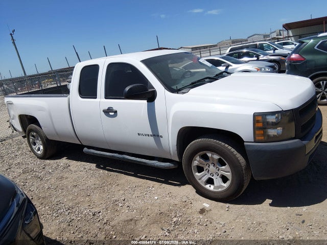 Продаж на аукціоні авто 2011 Chevrolet Silverado 1500 Work Truck, vin: 1GCRCPE07BZ384051, номер лоту: 45584174