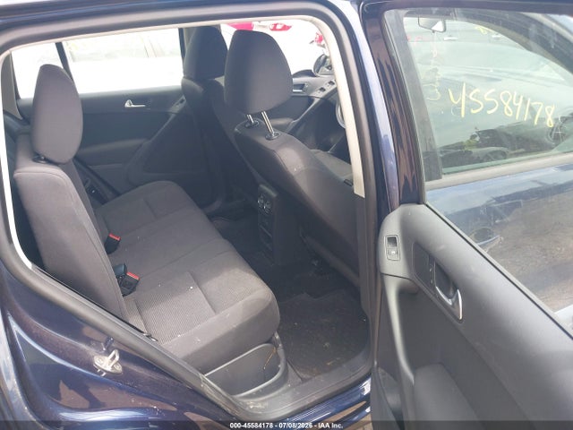 Продажа на аукционе авто 2013 Volkswagen Tiguan S, vin: WVGAV7AX1DW556598, номер лота: 45584178