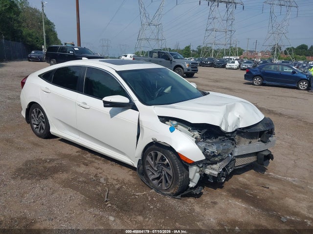 2018 2HGFC2F70JH533403 main image