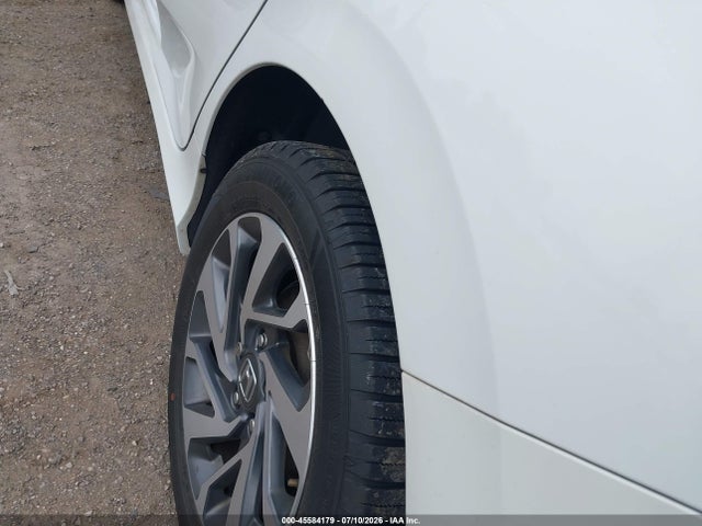 Honda CIVIC EX 2018 2HGFC2F70JH533403 Image 12