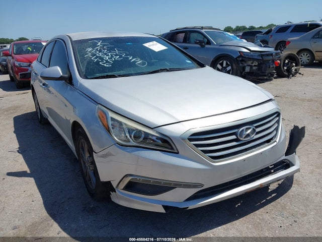 Продажа на аукционе авто 2015 Hyundai Sonata Se, vin: 5NPE24AF2FH256193, номер лота: 45584216