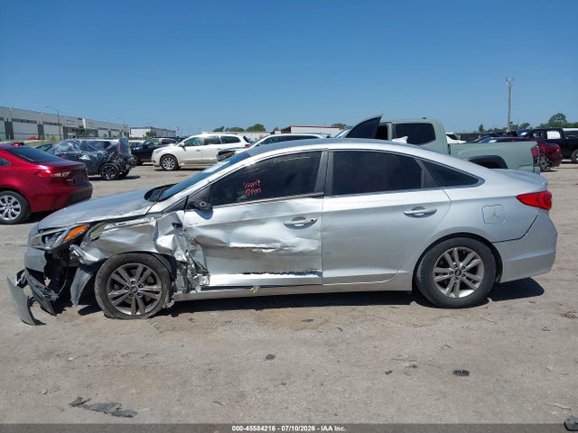 Продажа на аукционе авто 2015 Hyundai Sonata Se, vin: 5NPE24AF2FH256193, номер лота: 45584216