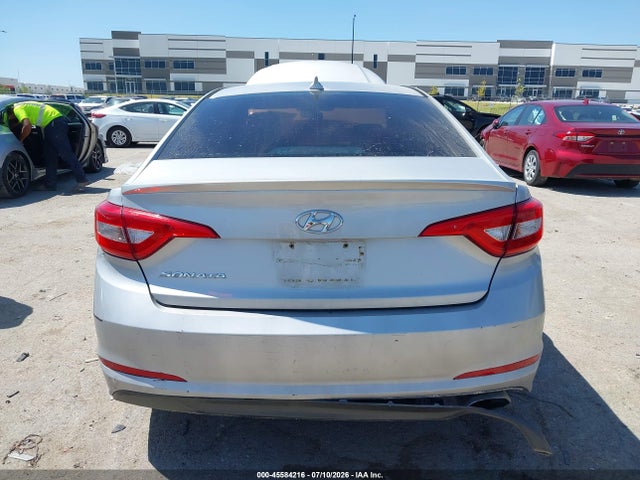 Продажа на аукционе авто 2015 Hyundai Sonata Se, vin: 5NPE24AF2FH256193, номер лота: 45584216