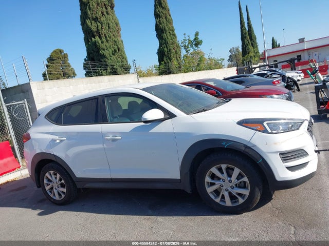 KM8J23A40MU303405 Hyundai TUCSON SE