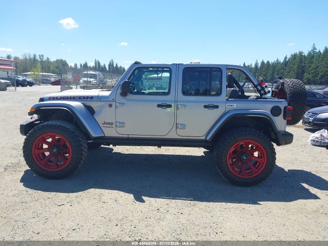 1C4HJXFG5JW165487 Jeep Wrangler Unlimited Rubicon 4x4