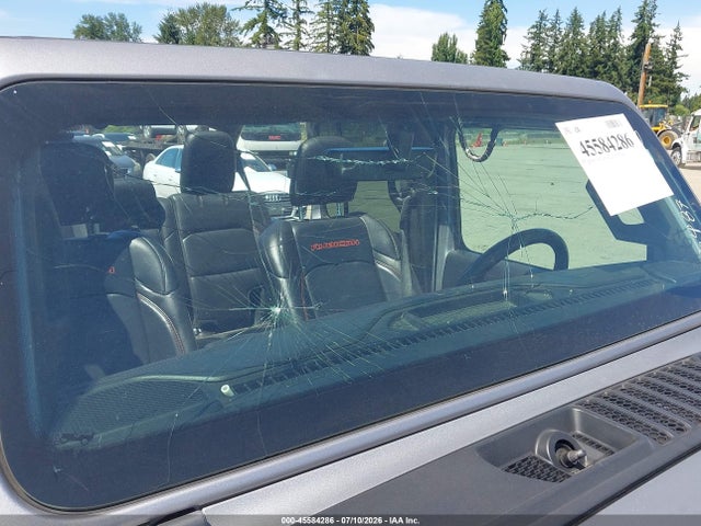1C4HJXFG5JW165487 Jeep Wrangler Unlimited Rubicon 4x4