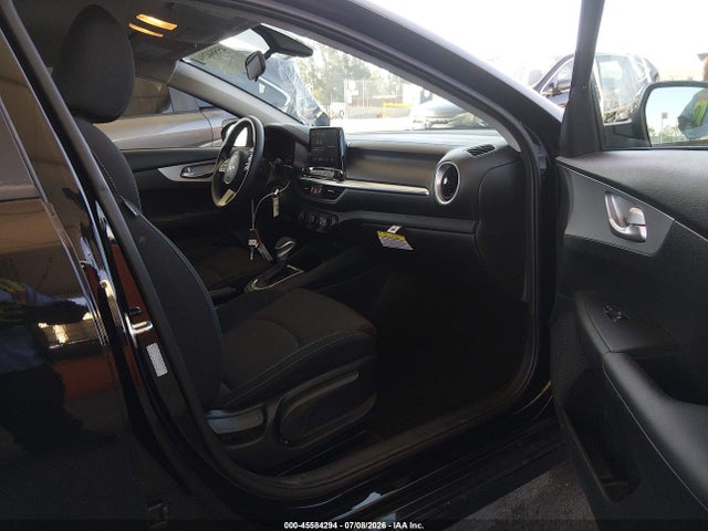 KIA Forte Lxs 2024 3KPF24AD9RE824886 Image 5