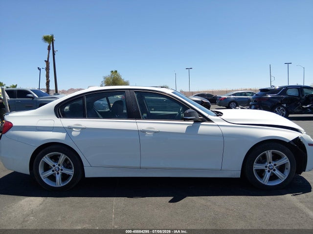 45584295 :رقم المزاد ، WBA3C1C53EK114102 vin ، 2014 Bmw 328i مزاد بيع
