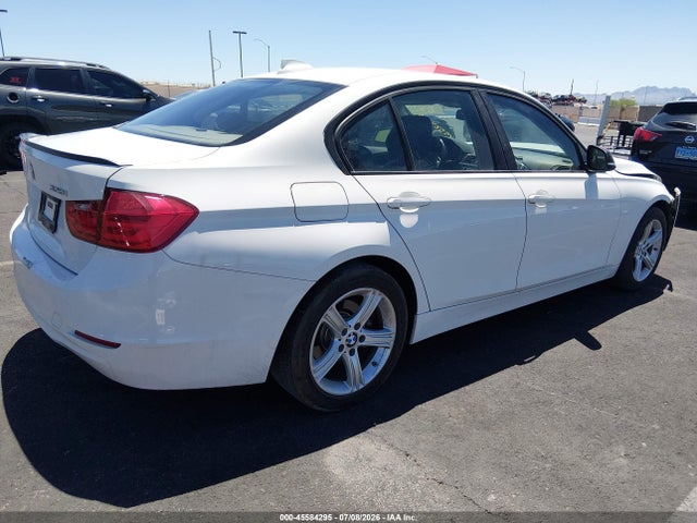 45584295 :رقم المزاد ، WBA3C1C53EK114102 vin ، 2014 Bmw 328i مزاد بيع