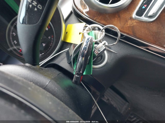 Aukcja sprzedaży 2018 Mercedes-benz C 300, vin: 55SWF4JB5JU261156, numer aukcji: 45584300