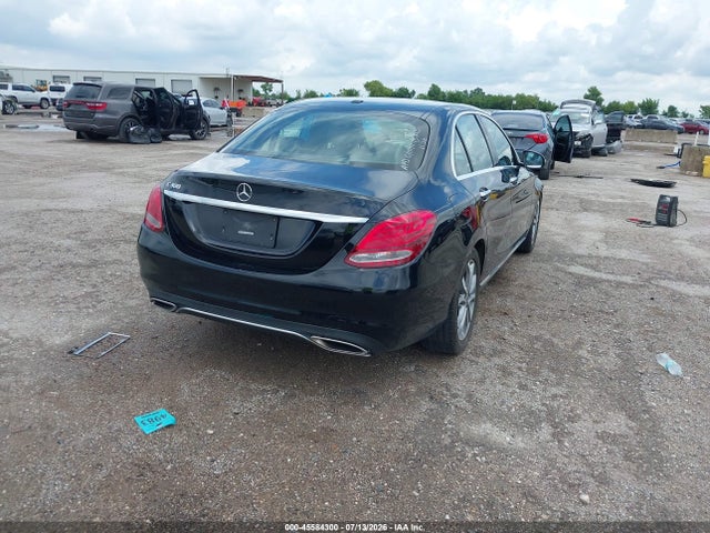 Aukcja sprzedaży 2018 Mercedes-benz C 300, vin: 55SWF4JB5JU261156, numer aukcji: 45584300