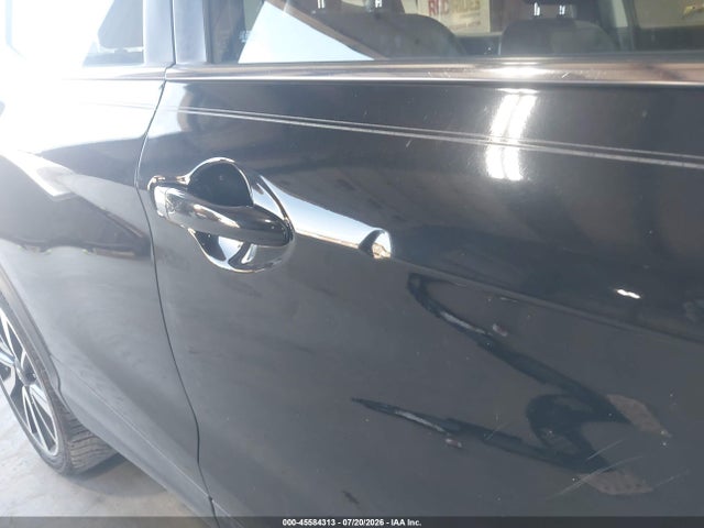 Продажа на аукционе авто 2018 Nissan Rogue Sport Sl, vin: JN1BJ1CR7JW210571, номер лота: 45584313