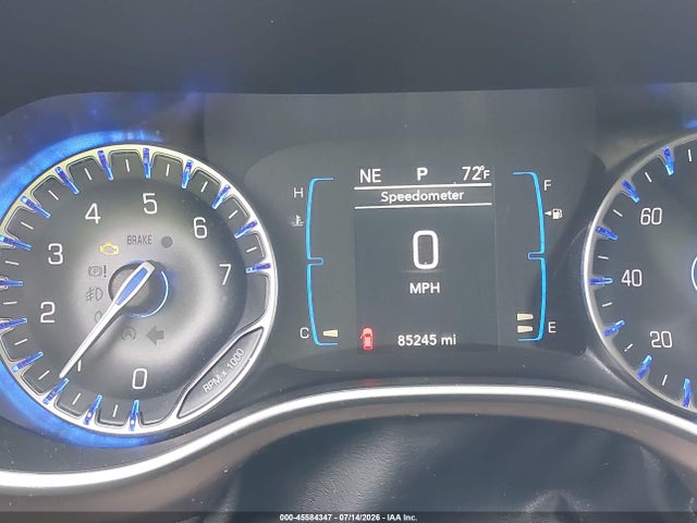 45584347 :رقم المزاد ، 2C4RC1BG6HR739308 vin ، 2017 Chrysler Pacifica Touring-l مزاد بيع