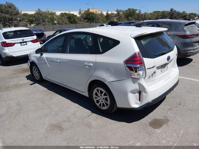 JTDZN3EU9GJ043911 Toyota Prius V Three