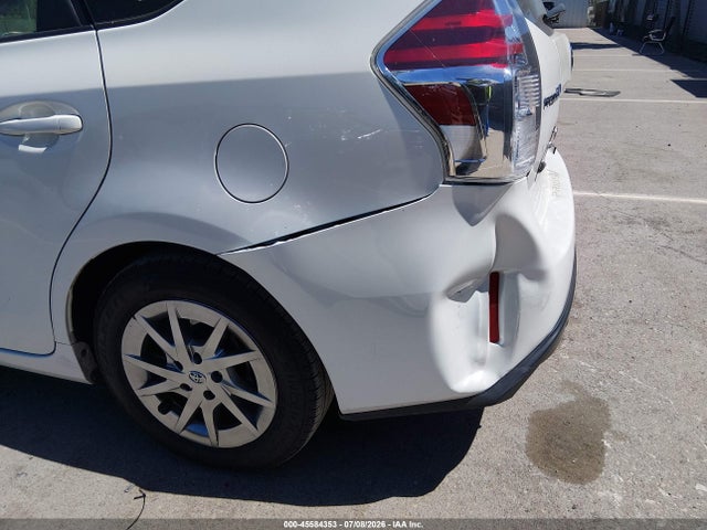 JTDZN3EU9GJ043911 Toyota Prius V Three