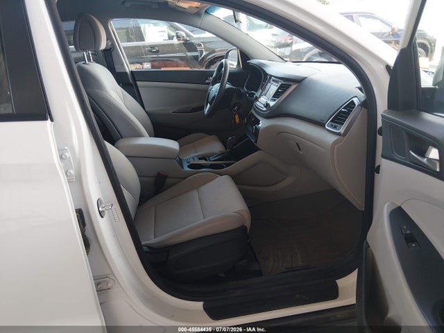 Hyundai TUCSON SE 2018 KM8J23A41JU710466 Image 5