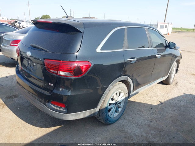 Продажа на аукционе авто 2019 Kia Sorento 2.4l L, vin: 5XYPG4A38KG585367, номер лота: 45584487