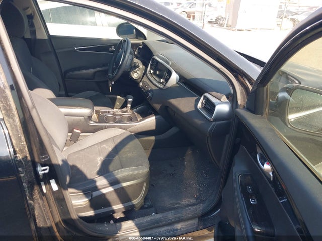Продажа на аукционе авто 2019 Kia Sorento 2.4l L, vin: 5XYPG4A38KG585367, номер лота: 45584487