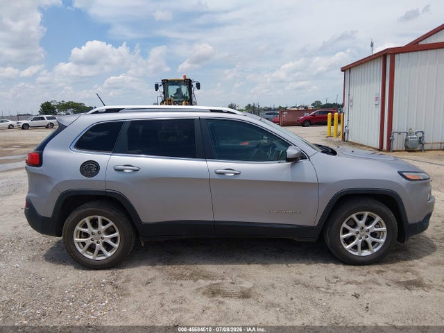 2018 Jeep Cherokee Latitude 4x4 მანქანა იყიდება აუქციონზე, vin: 1C4PJMCB6JD528555, აუქციონის ნომერი: 45584510