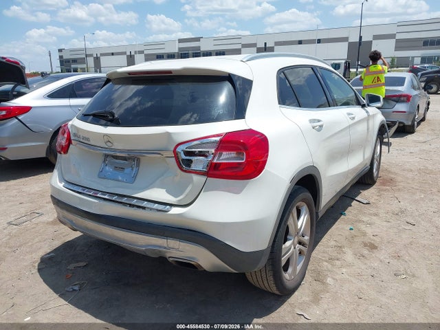 45584530 :رقم المزاد ، WDCTG4EB9GJ204160 vin ، 2016 Mercedes-benz Gla 250 مزاد بيع