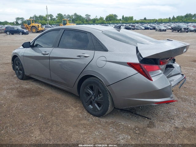 Продажа на аукционе авто 2022 Hyundai Elantra Sel, vin: KMHLS4AG1NU369617, номер лота: 45584543