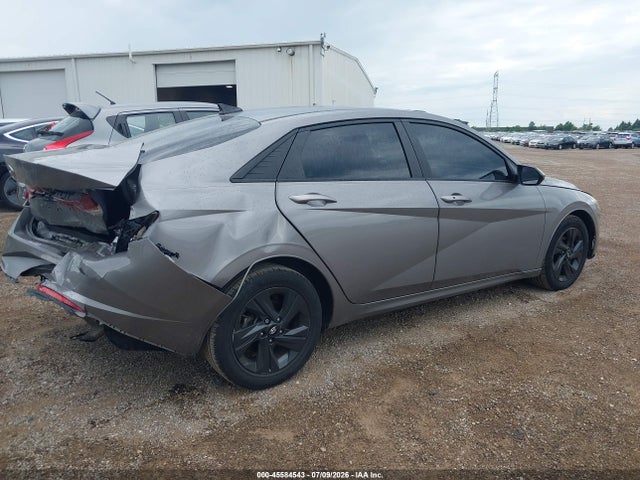 Продажа на аукционе авто 2022 Hyundai Elantra Sel, vin: KMHLS4AG1NU369617, номер лота: 45584543